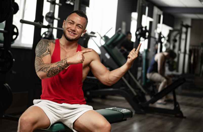 Faire du sport avec des courbatures après musculation : le faut-il ?