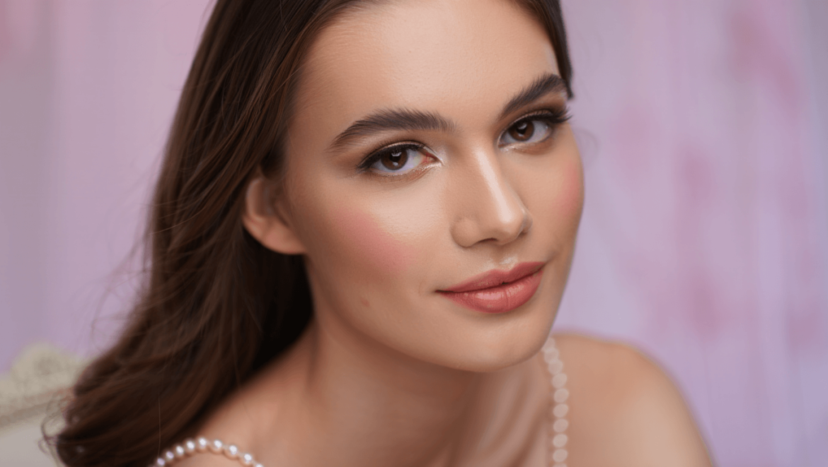 Mariage 2026 : les secrets d'un
maquilleur pour un maquillage de mariée parfait
